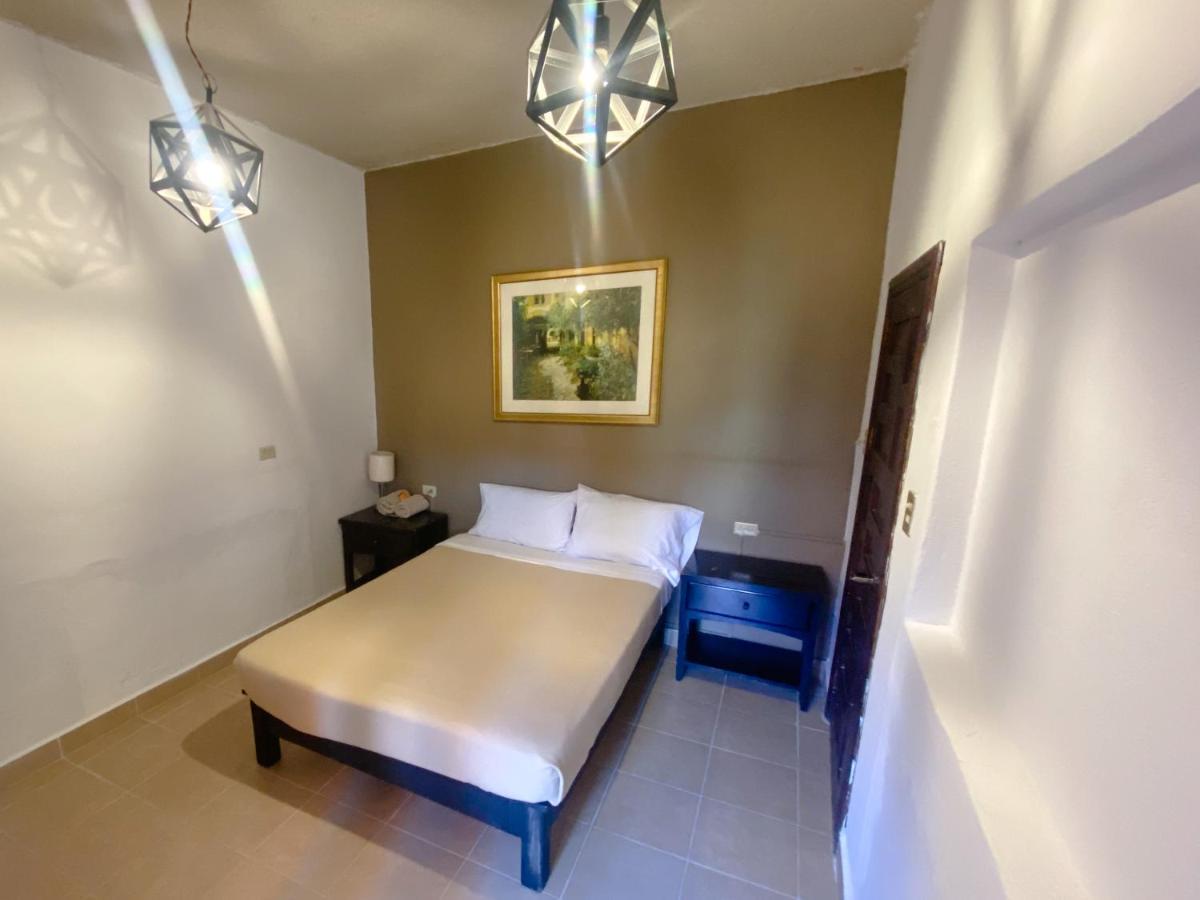 Hostel Inn ซานมิเกล เด อาเญนเด ภายนอก รูปภาพ