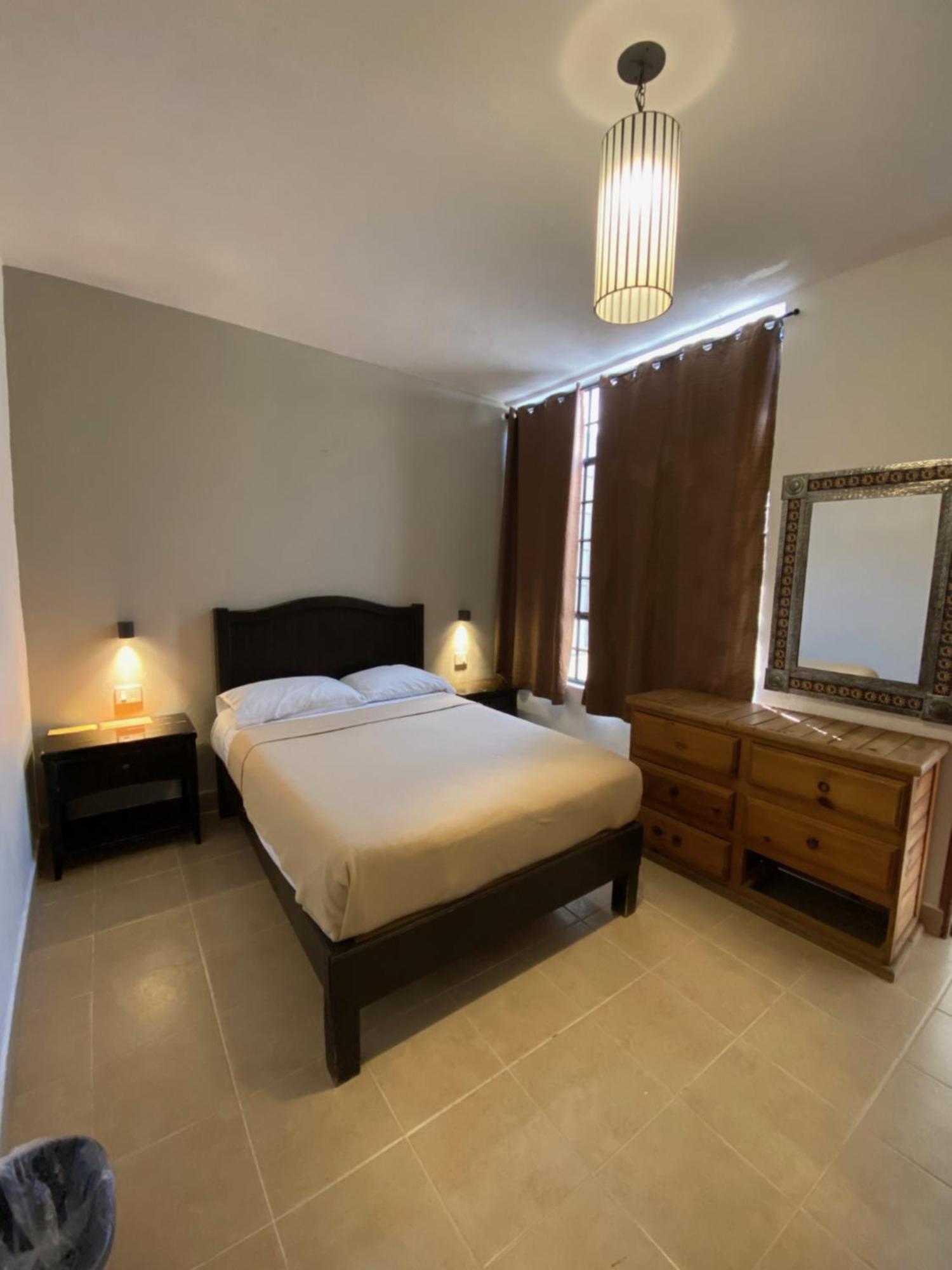Hostel Inn ซานมิเกล เด อาเญนเด ภายนอก รูปภาพ